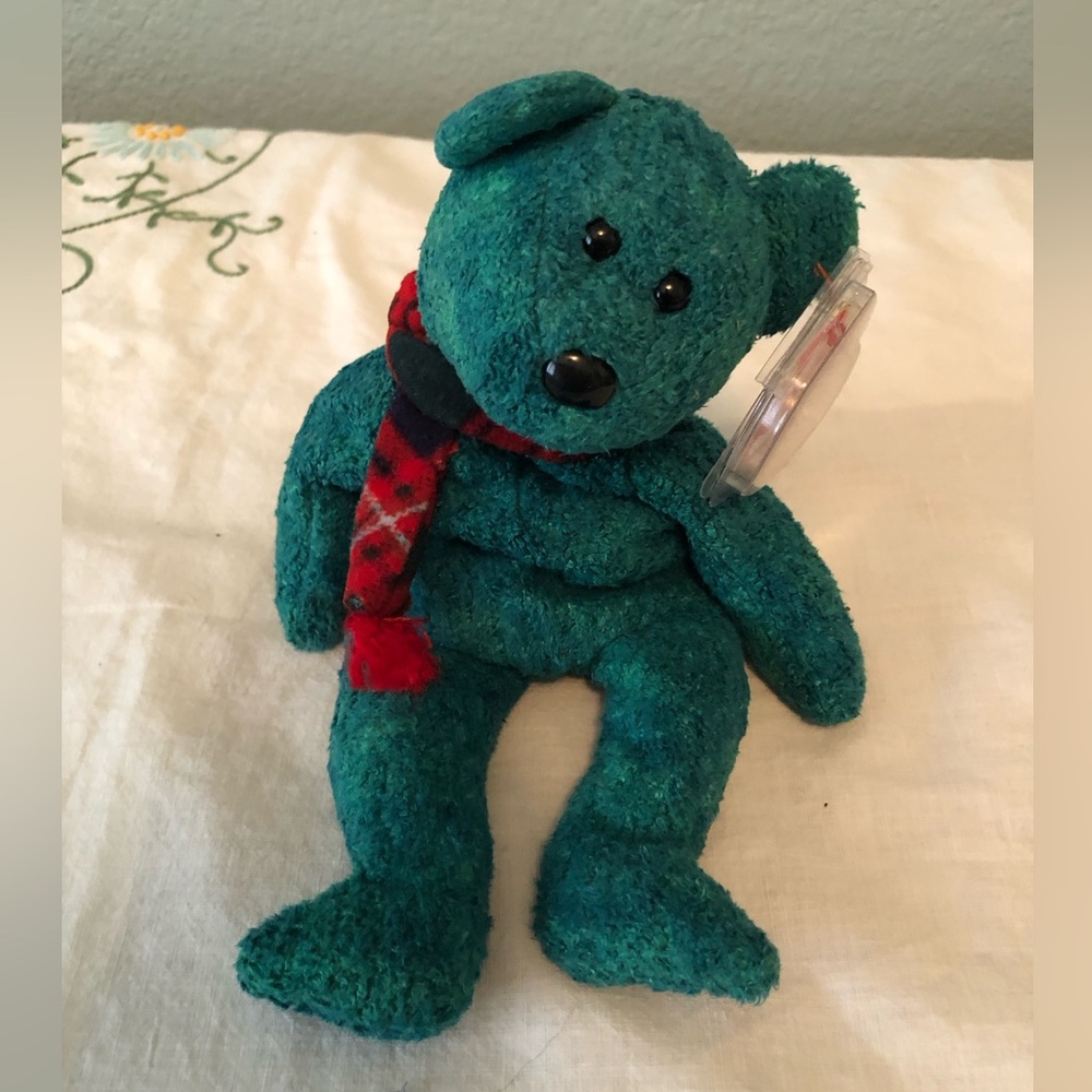 Ty Beanie Baby Wallace 1999 Green Bear